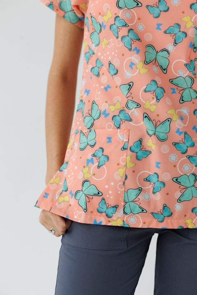 Kadın Likralı Yarasa Kol Hemşire Doktor Takım Yeşil Kelebek Desenli Tek Üst Forma