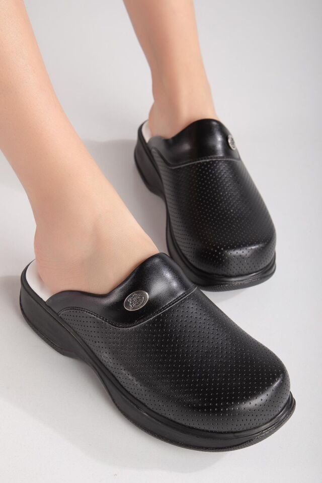 Klasik Taban Doktor Hemşire Hastane Aşçı Terliği 101 Siyah