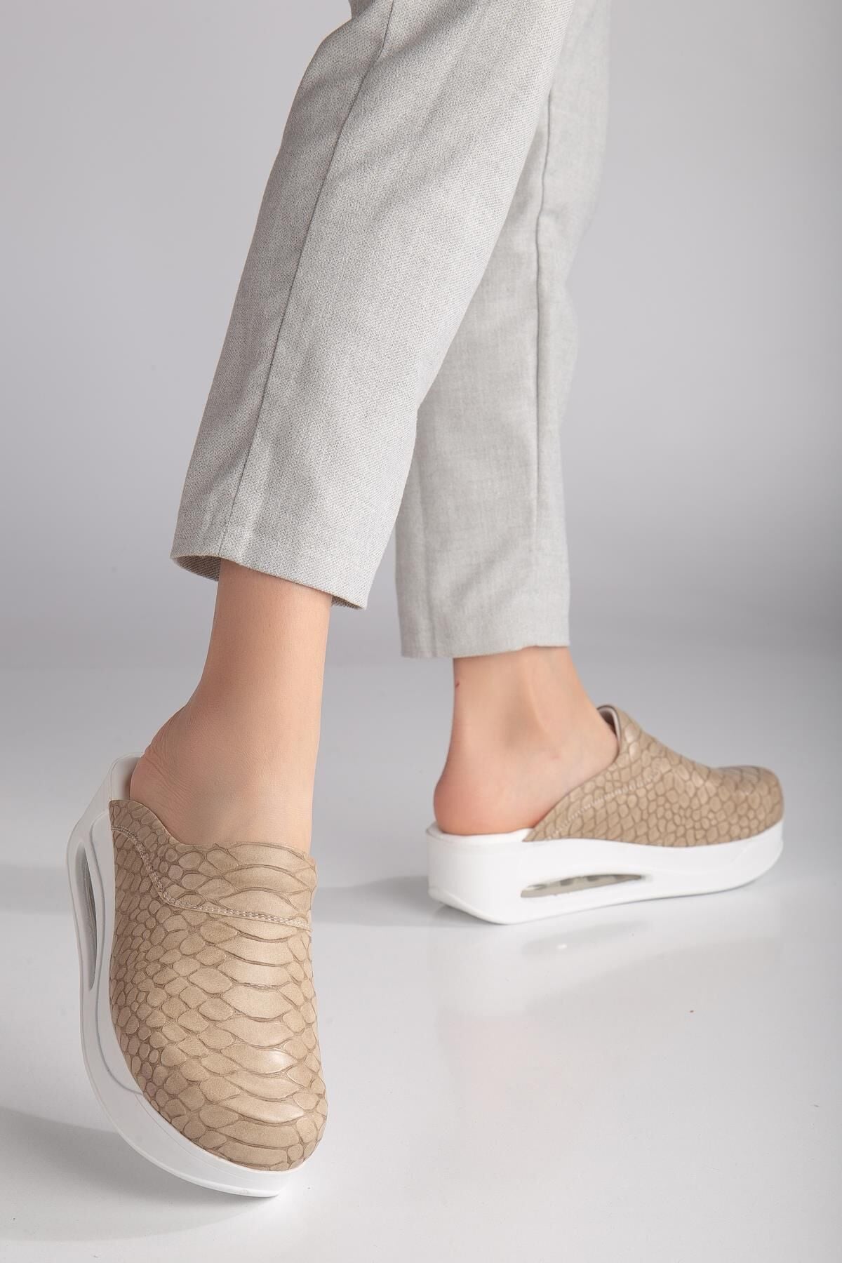 Air Taban Doktor Hemşire Hastane Aşçı Terliği Vizon 902