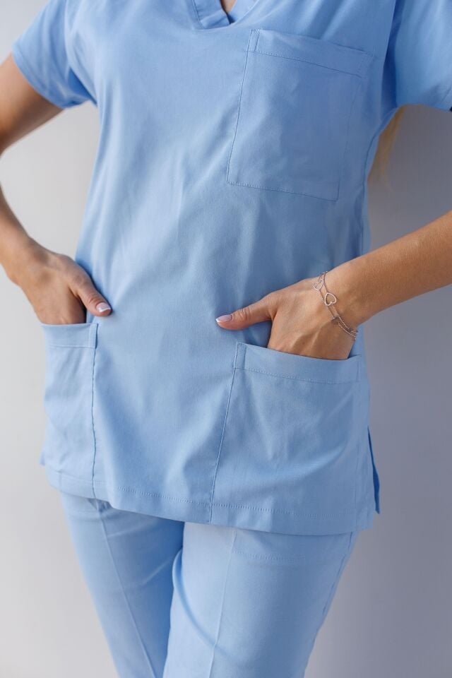 Açık Mavi Likralı Hemşire Doktor Forması Unisex Cerrahi Takım Scrubs Üniforma