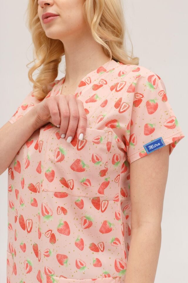 Kadın Likralı Yarasa Kol Hemşire Doktor Takım Çilek Desenli