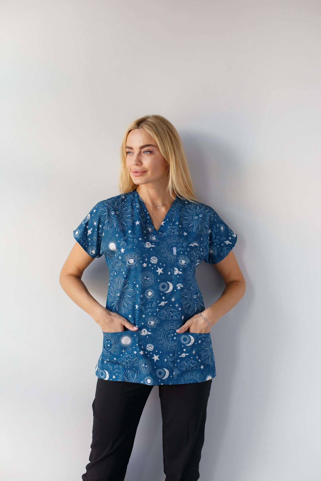 Kadın Likralı Yarasa Kol Hemşire Doktor Takım Gece Desen