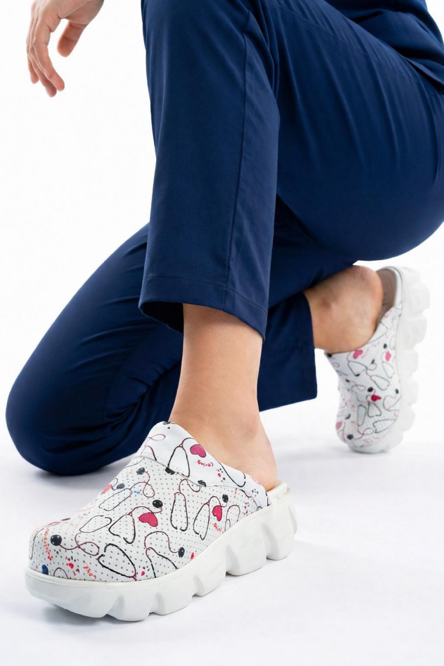 Sabo Terlik Ultra Hafif Hemşire Doktor Medikal Günlük Beyaz Steteskop Flora 7012