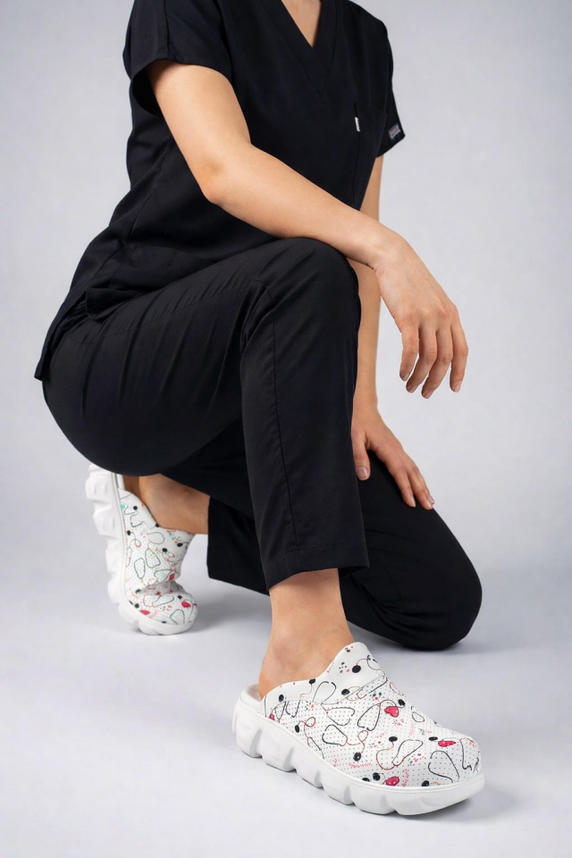 Sabo Terlik Ultra Hafif Hemşire Doktor Medikal Günlük Beyaz Steteskop Flora 7012