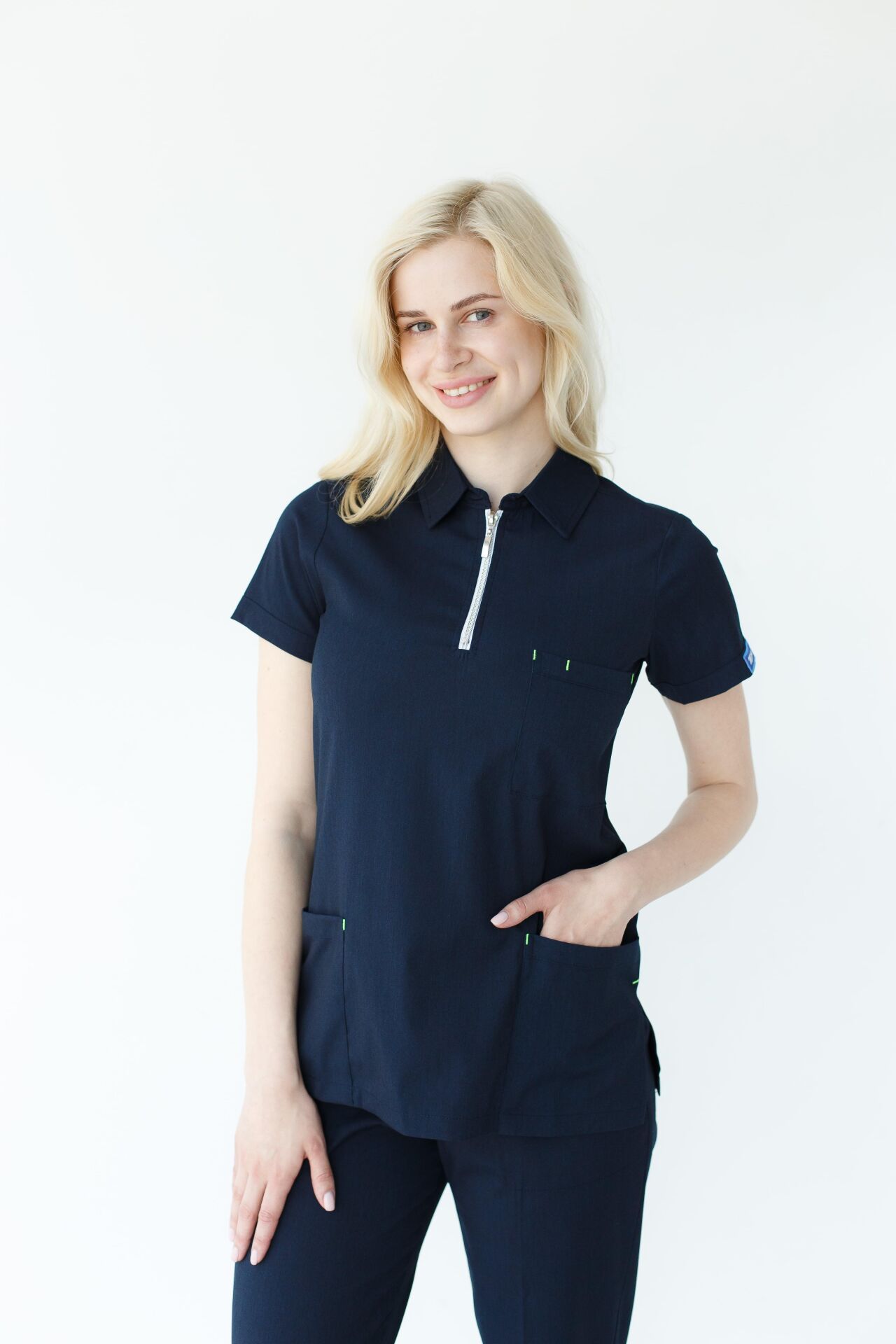 Kadın Fermuarlı  Likralı Cerrahi Hemşire Doktor Takım