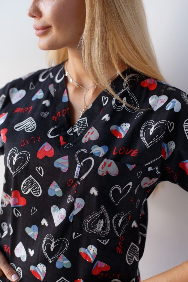 Kadın Likralı Yarasa Kol Hemşire Doktor Kalp Desenli Tek Üst Forma