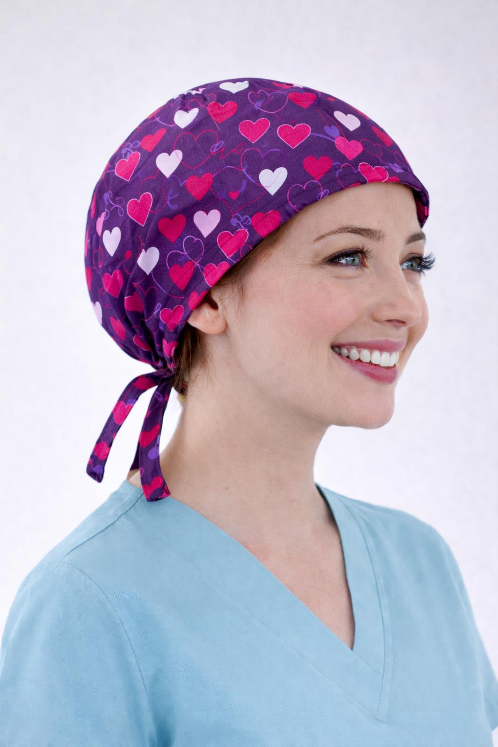 Cerrahi Bone Medikal Doktor Hemşire Hastane Bonesi Unisex -Mor Pembe Kalp Desen